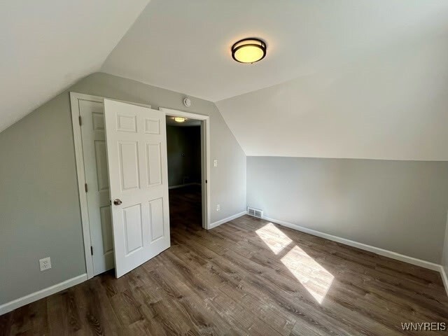 Building Photo - 3218 North Ave