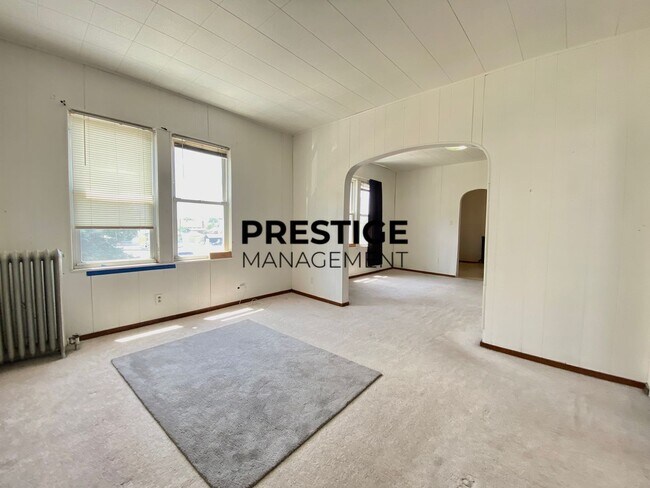 Building Photo - Spacious 2 Bedroom Apartment in Whiting