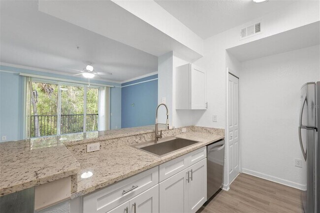 Building Photo - 17110 Carrington Park Dr
