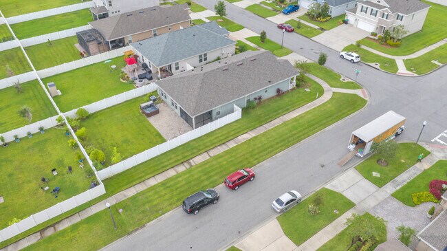 Building Photo - 13501 Silver Strand Falls Dr
