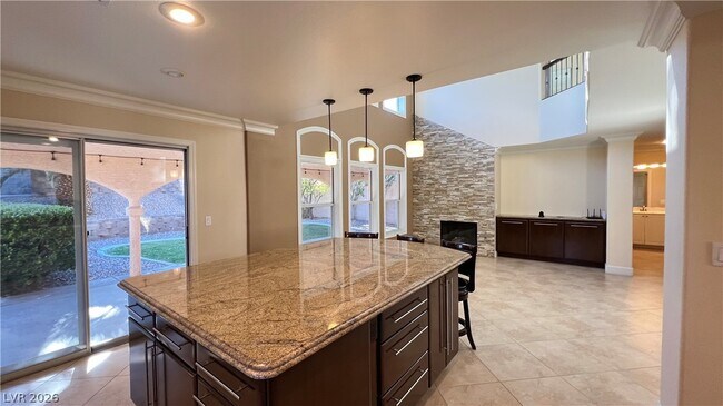 Building Photo - 10121 Oakmoor Pl