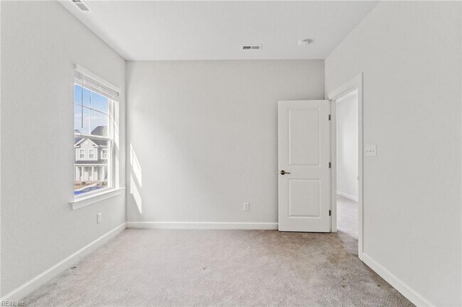 Building Photo - 2259 Sanibel Ln