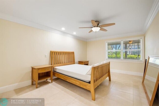 Building Photo - 2561 S Ocean Blvd