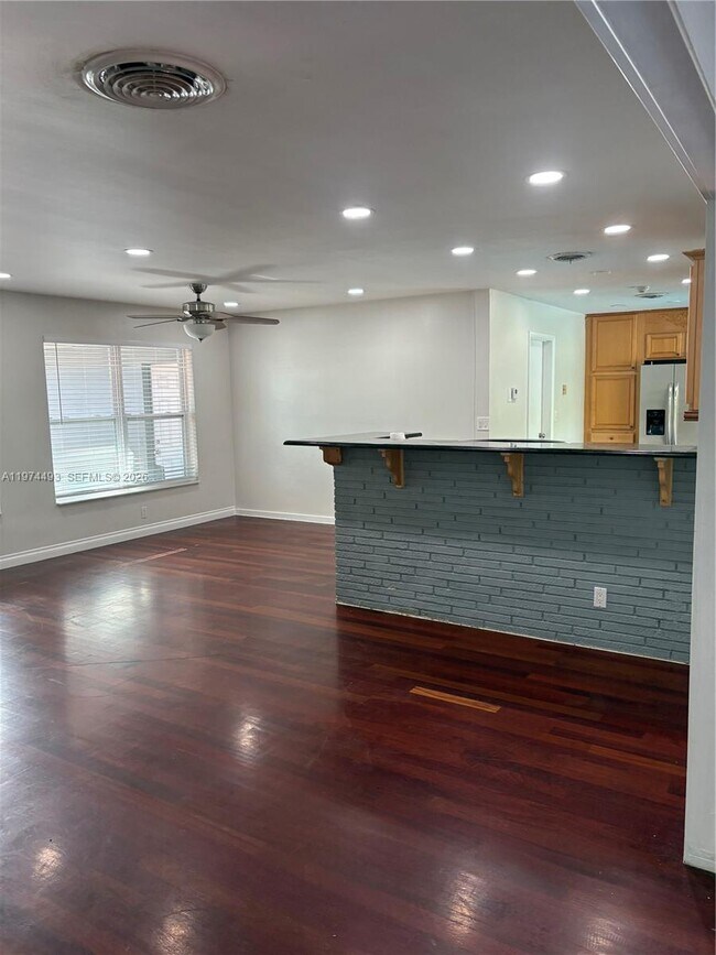 Building Photo - 3617 Cleveland St