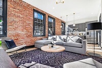 Building Photo - 1148 S Peters St