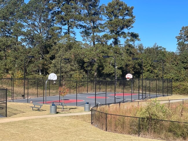 Building Photo - 3924 Saddle Bag Ct