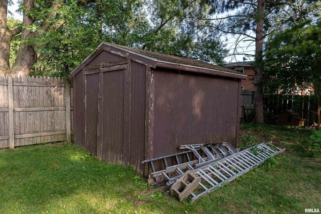 Building Photo - 4304 36th Ave