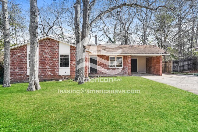 Primary Photo - 102 Oakdale Dr