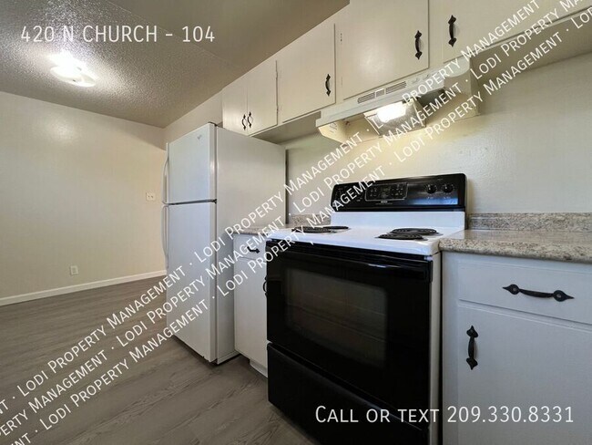 Building Photo - 420 N Church St