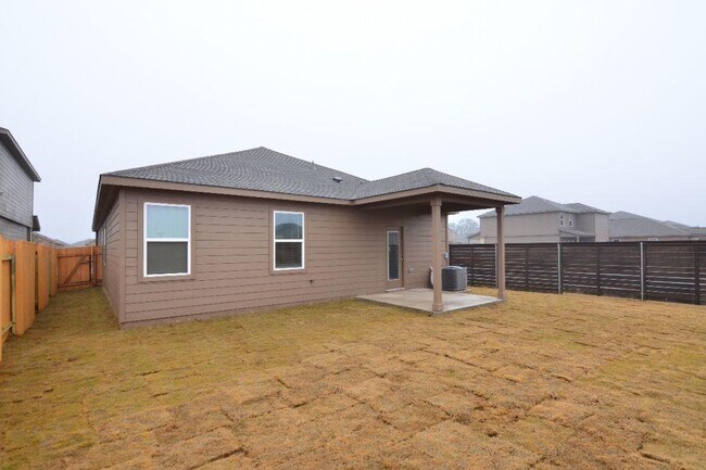 Building Photo - 146 Star Spangled Dr