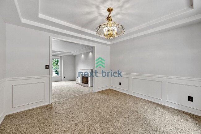 Building Photo - Beautiful 4 Bed 2.5 Bath single family hou...