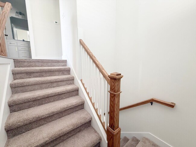 Building Photo - Crofton Style | Spacious 4-Bedroom Highbury Home with Pool and Pickleball Court