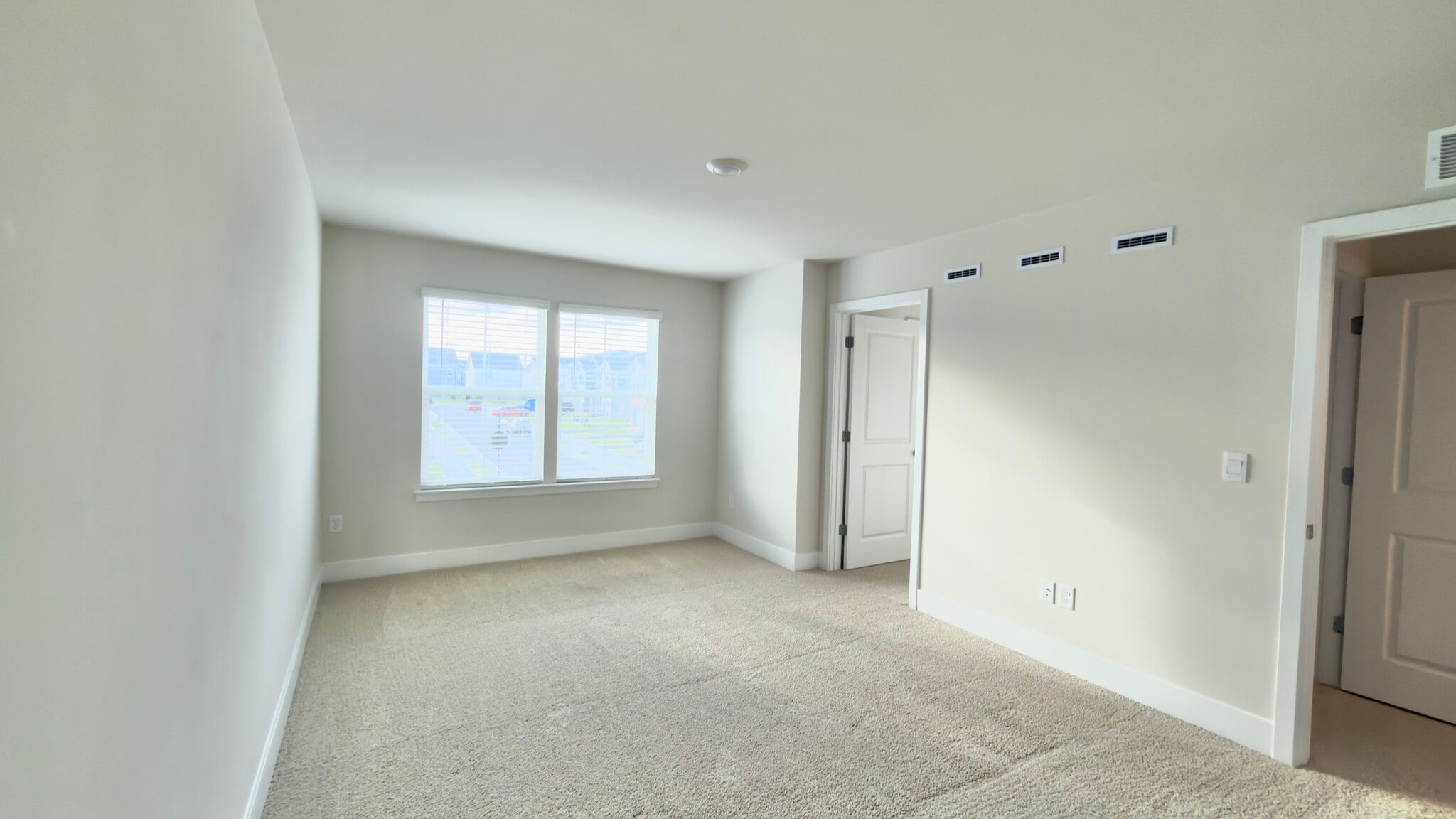 Building Photo - 106 Hopi Pl