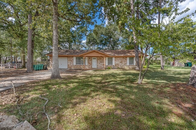 Building Photo - 3699 Piney Point Rd