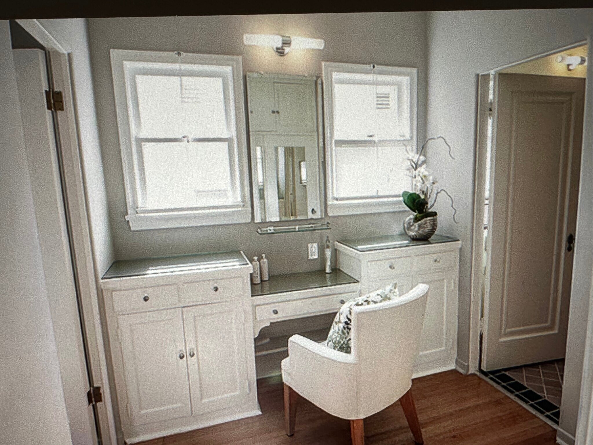 Dressing area of primary 1 - 148 S Orange Dr