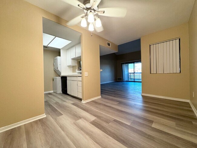 Building Photo - AVAILABLE NOW!! Charming UPSTAIRS 2 Bed/ 1 Bath Condo in Indio!!