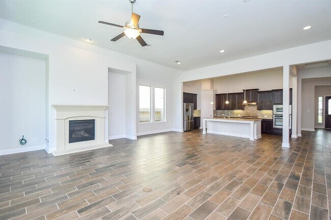 Building Photo - 15234 Ashbrook Dove Ln