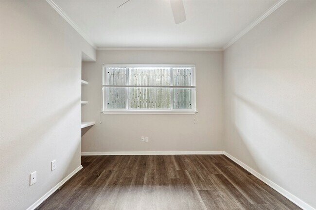 Building Photo - 4040 San Felipe St