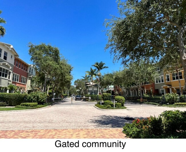 Building Photo - Luxury Townhouse West Palm Beach Gated Community two bedroom three bathrooms!