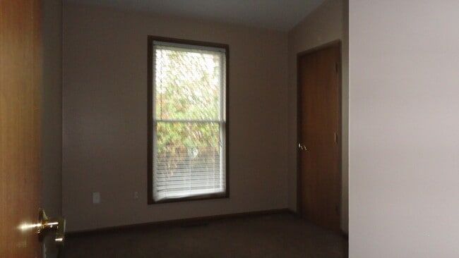 Building Photo - 1223 Richwood Ave