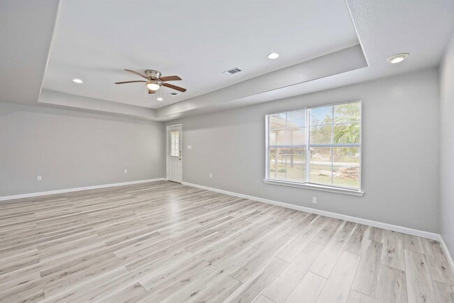 Building Photo - 1728 Connorvale Rd