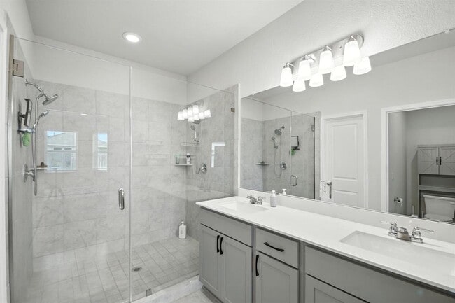 Building Photo - 410 Watercourse Wy