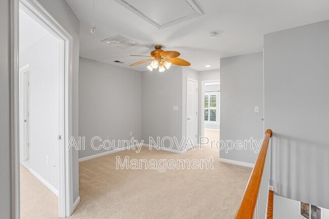Building Photo - 2729 Celestial Dr