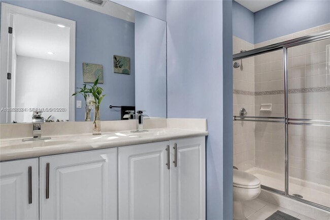 Building Photo - 531 SW 147th Ave