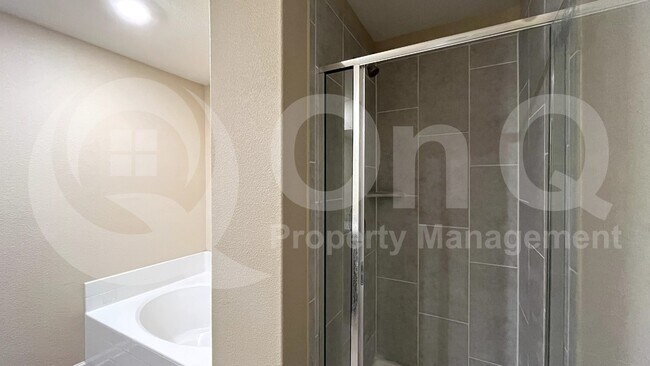Building Photo - 274 Moonstone Way