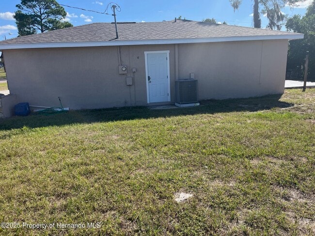 Building Photo - 12474 Drayton Dr