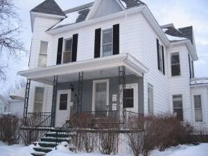 Primary Photo - 815 5th Ave