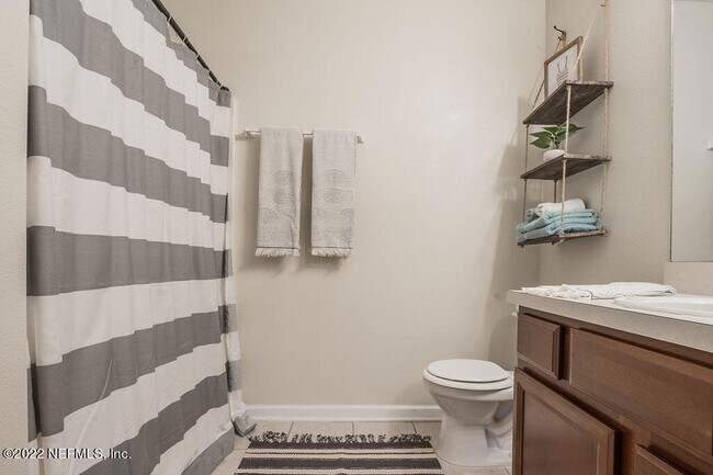 Building Photo - 13808 Herons Landing Way