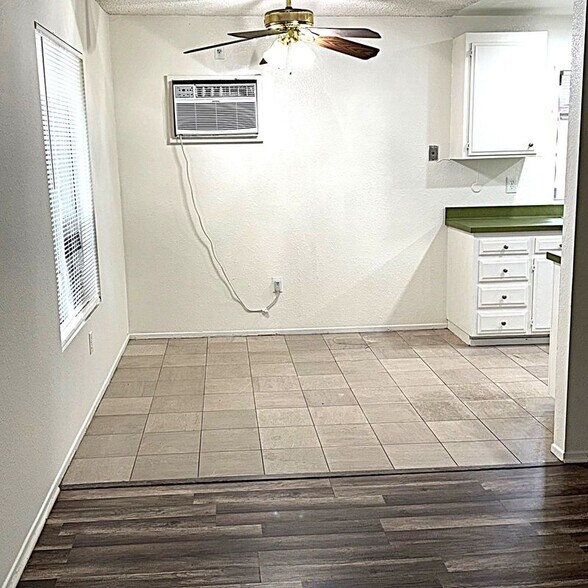 Building Photo - 420 E Blueridge Ave