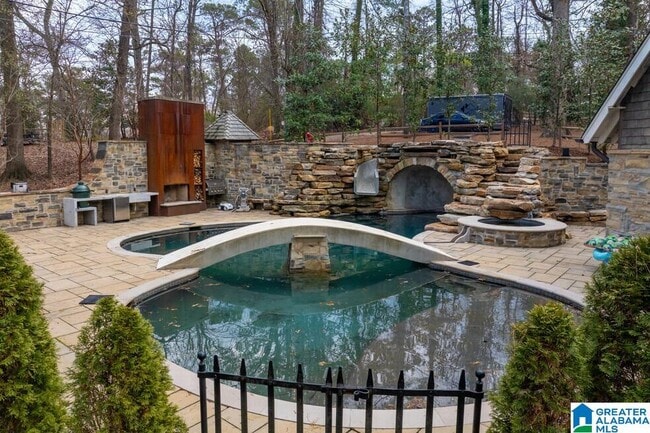 Building Photo - 4644 Old Looney Mill Rd