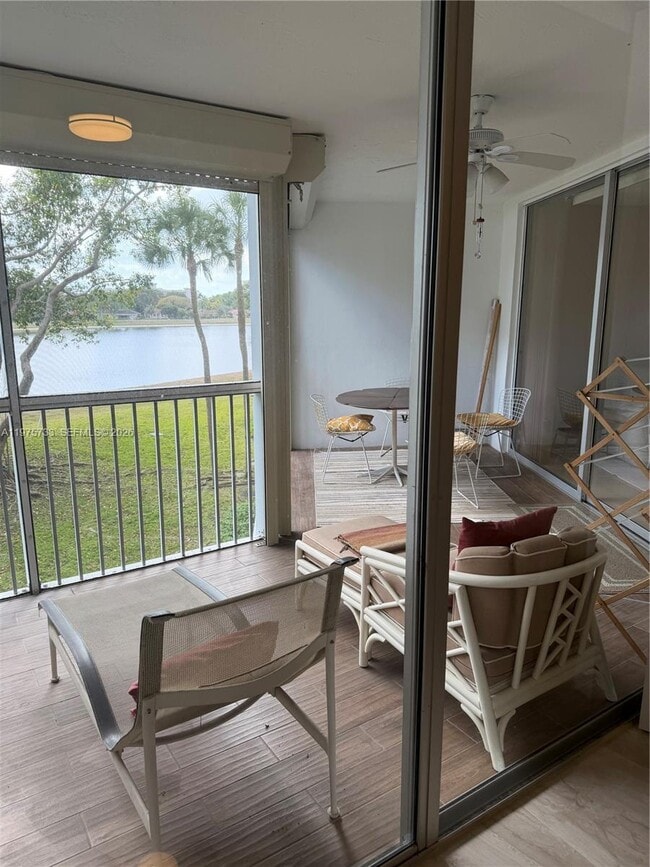 Building Photo - 2940 N Course Dr