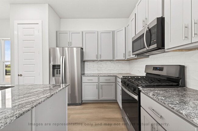 Building Photo - 10719 Mason Rd