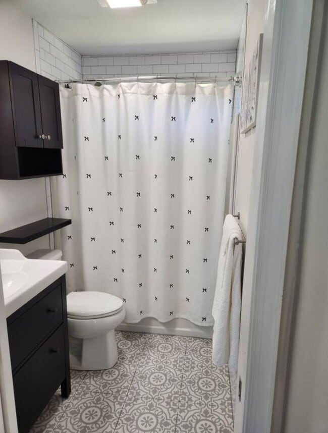 Building Photo - 1205 Jackson St