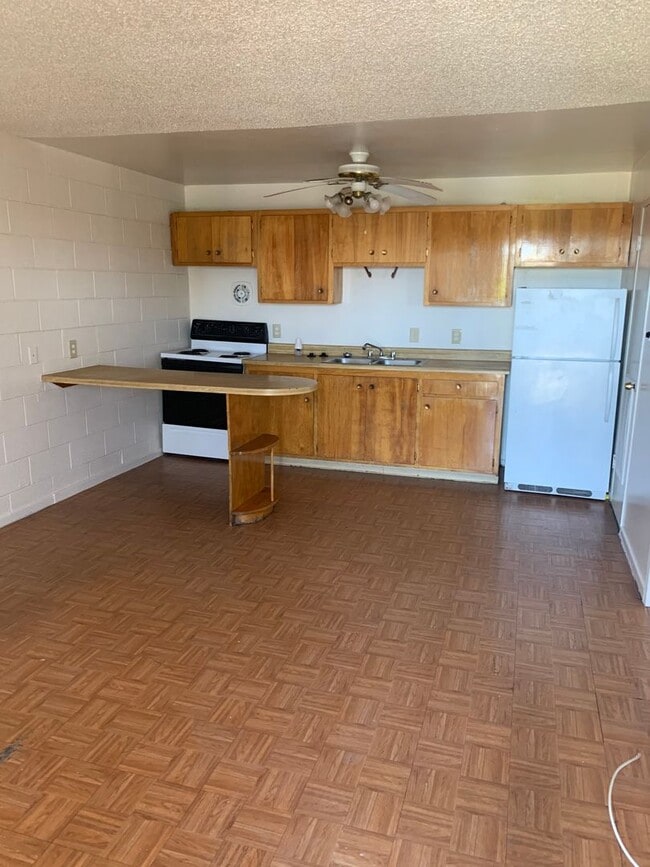 Primary Photo - 1 Bedroom 1 Bath In Central Las Vegas