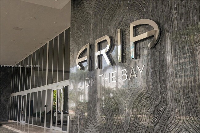 Building Photo - 488 NE 18th St