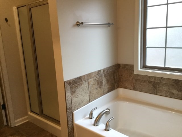 Building Photo - 103 High Ridge Dr S