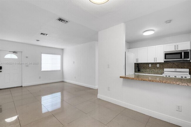 Building Photo - 13470 NW 16th Ave