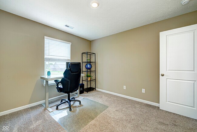 Building Photo - 1728 Gordon Dr