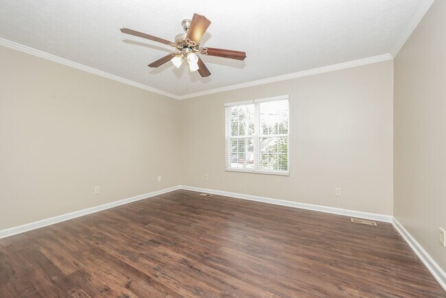 Building Photo - 4008 Calumet Dr