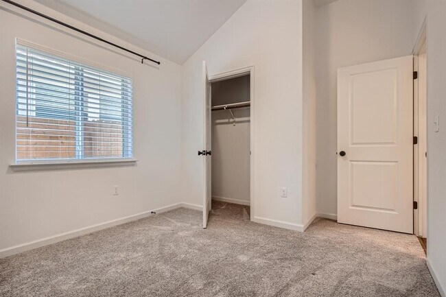 Building Photo - 7904 Gilwice Ln