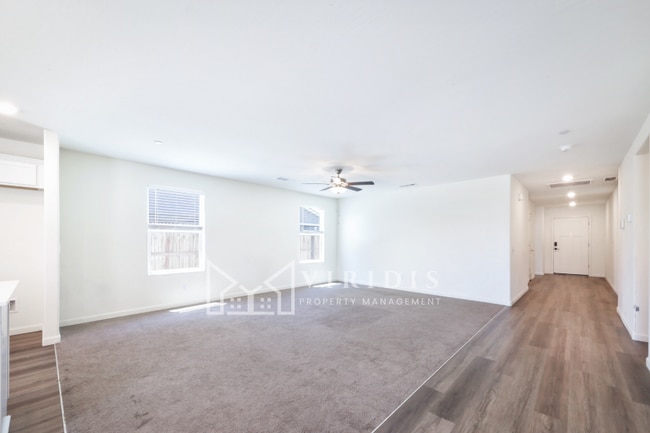 Building Photo - 5917 Vespucci Ave