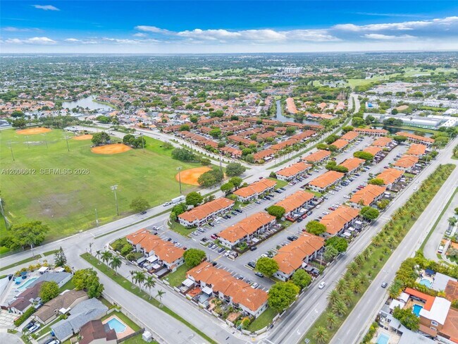 Building Photo - 5725 SW 132nd Ct