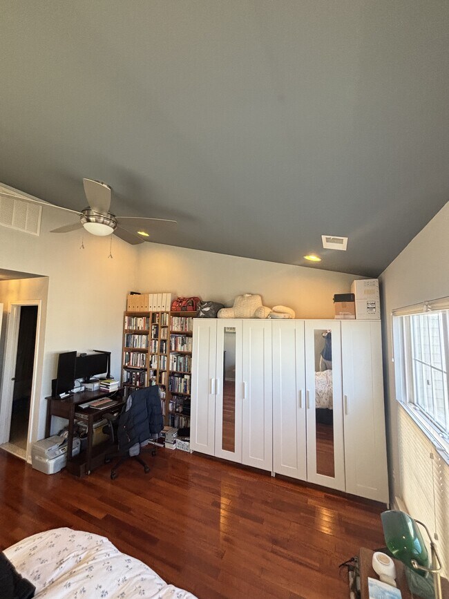 Building Photo - 25021 Justice Dr