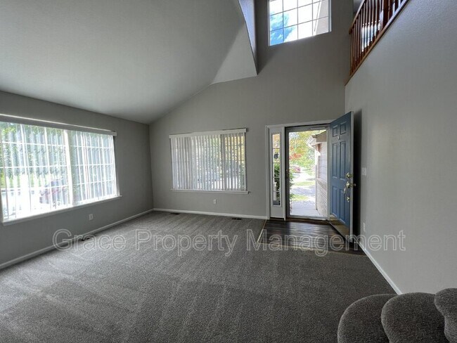 Building Photo - 10580 Garfield St