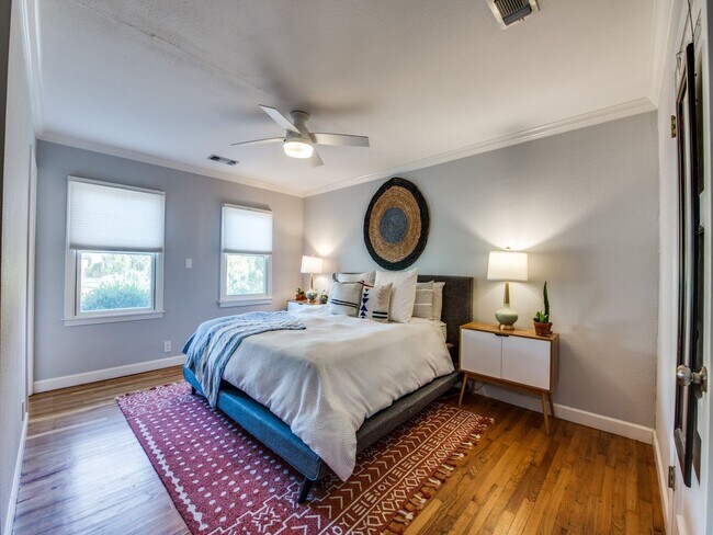 Building Photo - 3 Bedroom in Alamo Height ISD