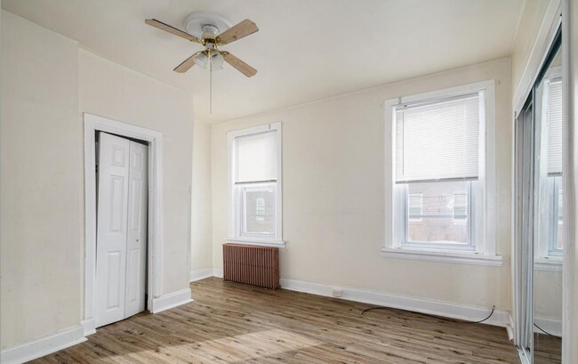 Building Photo - 1610 S 24th St